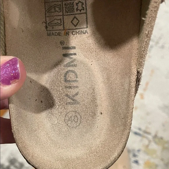 Mules in Tan Suede - Picture 6 of 6